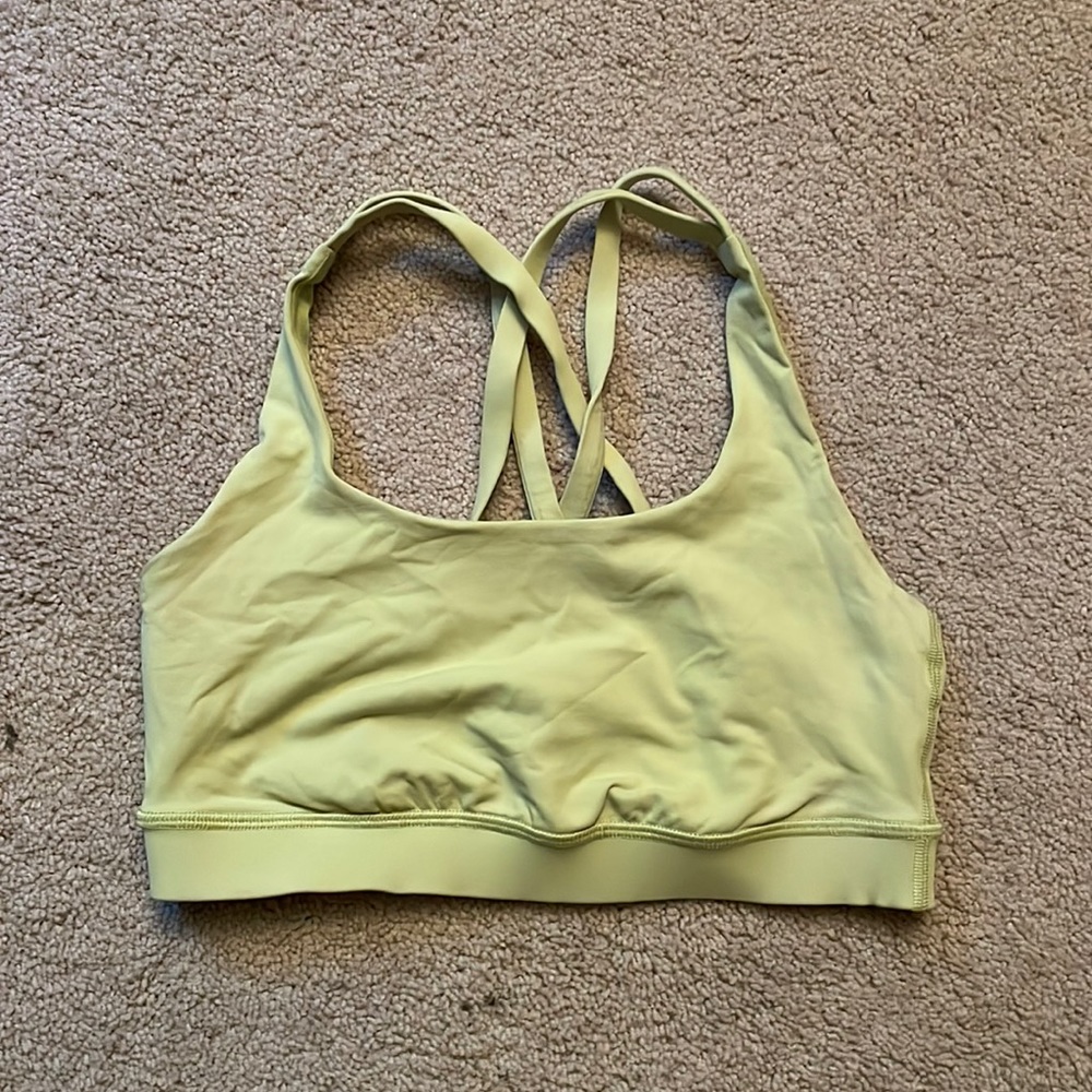 Lululemon Energy Bra, Size 4. Light Green color